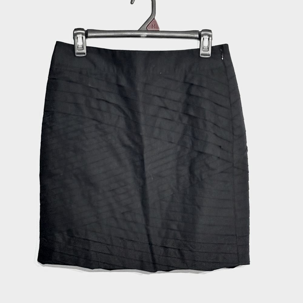 White House Black Market | Women’s Black Tiered Pleated Lined Mini Skirt SZ 6